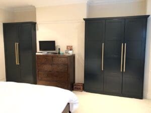 bespoke-painted-shaker-wardrobe-bedroom.jpg
